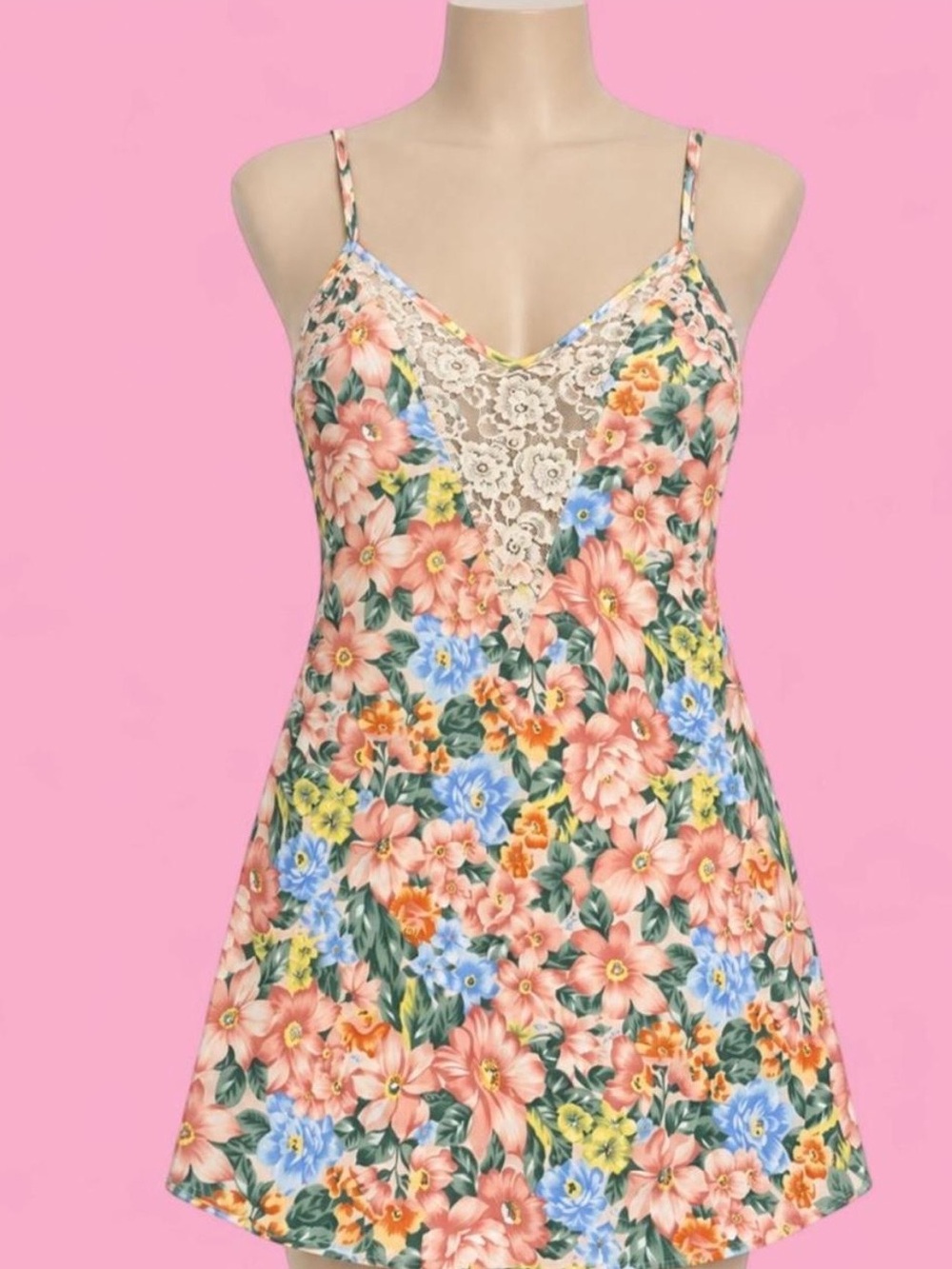 Vintage Victoria’s Secret Gold Label Pastel Floral Lace Slip Dress Nightgown-M